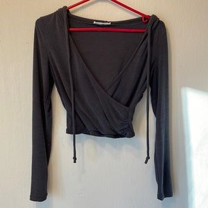 Dark gray/blue hooded long sleeve v-neck crop top - size medium (Honey Punch)